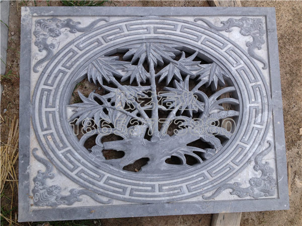 鏤空石花窗