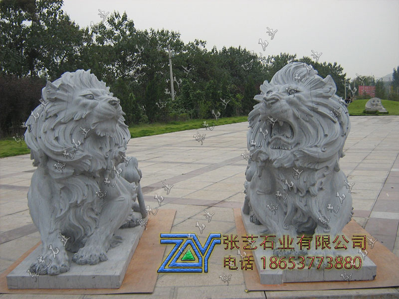 石獅子 