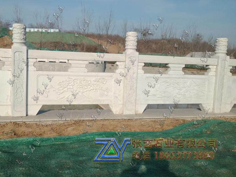 漢白玉石欄桿
