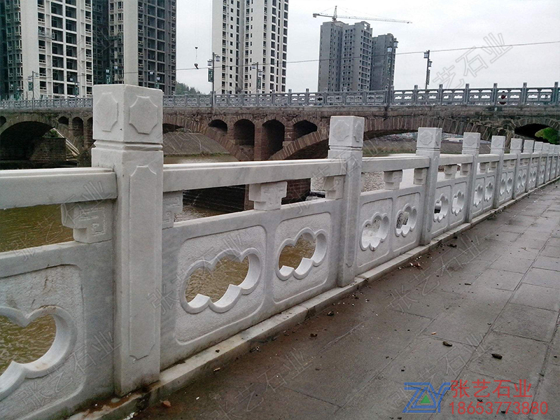 河道草白玉石護(hù)欄圍欄-石欄桿