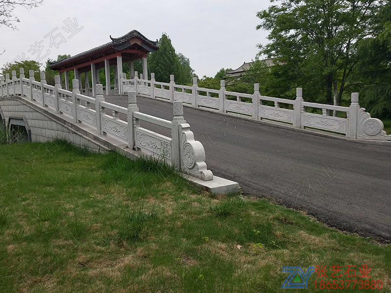白麻橋梁石欄桿-石護(hù)欄