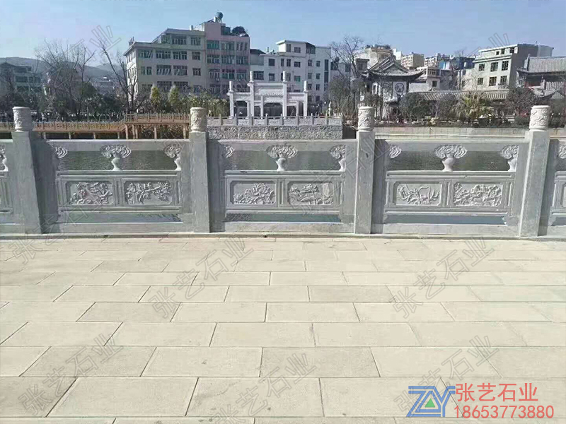 青石欄桿廠家-青石護(hù)欄安裝