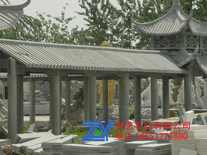 石亭子，石頭長廊