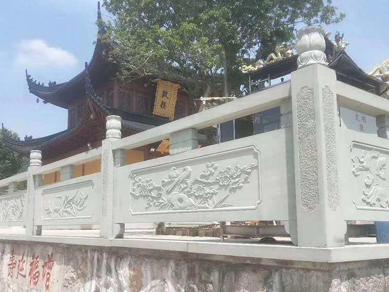 石頭欄桿