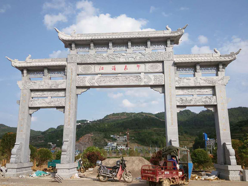 石頭牌坊